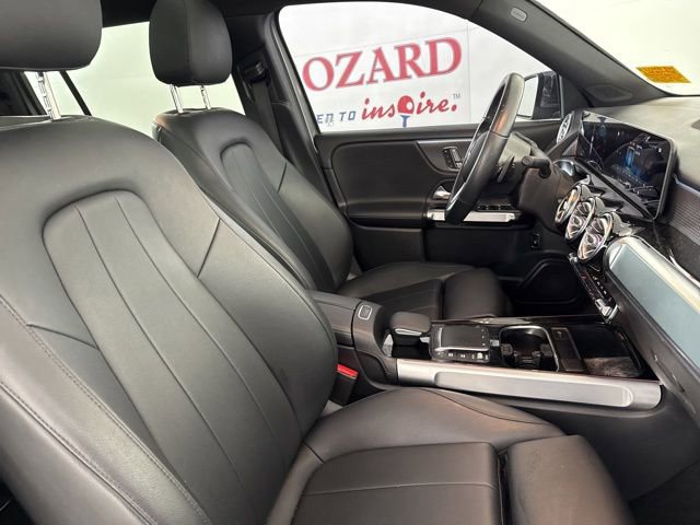 Used 2021 Mercedes-Benz GLB 250 image 16