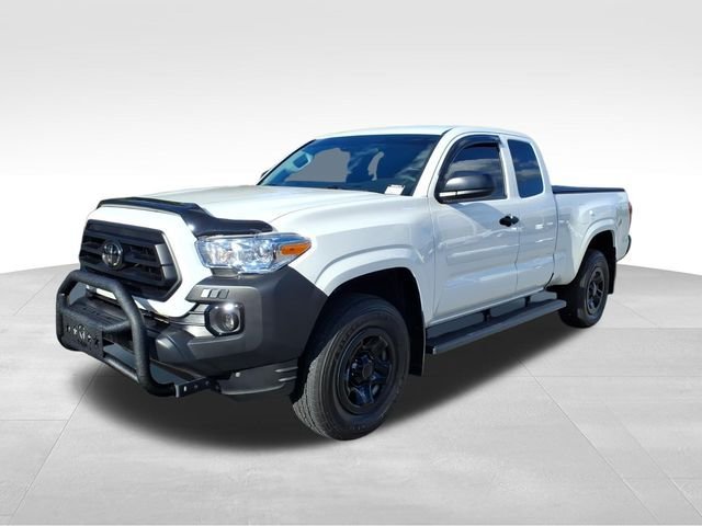 Used 2022 Toyota Tacoma SR RWD image 2