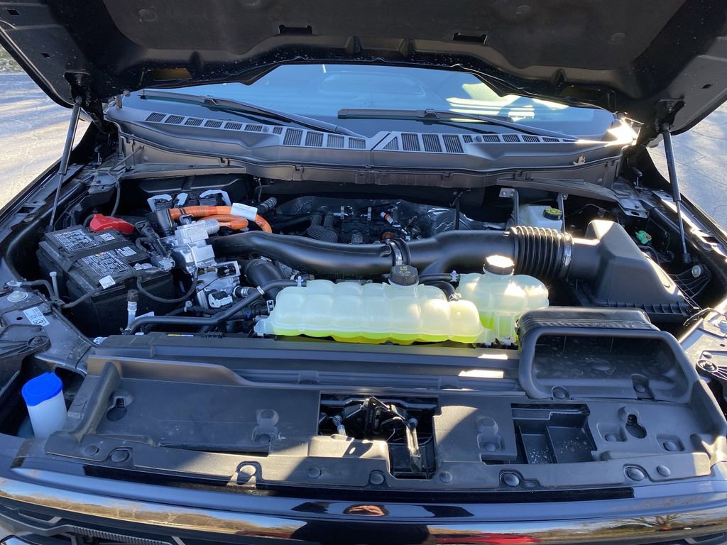 Certified 2025 Ford F150 XLT w/ Equipment Group 302A MID image 54