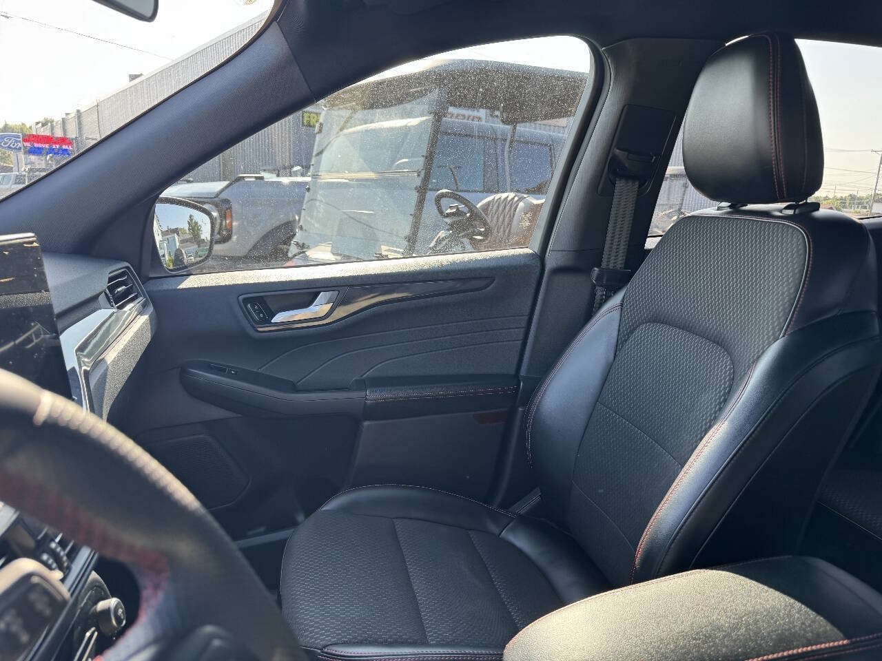 Certified 2023 Ford Escape ST-Line w/ Tech Pack #1 FWD image 19