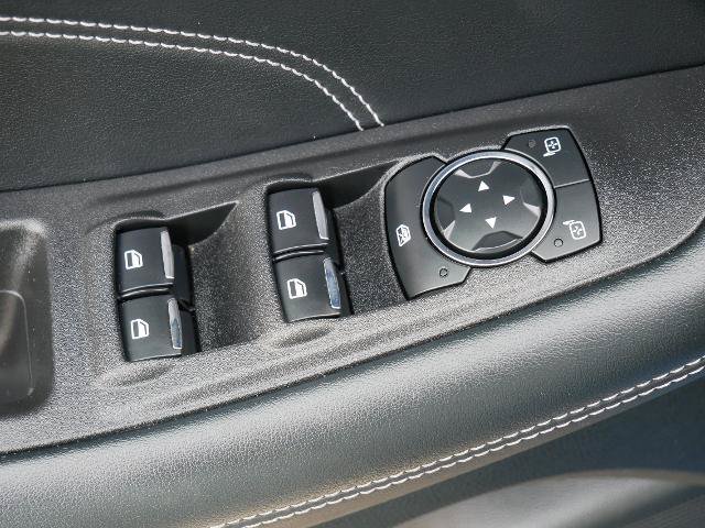Certified 2023 Ford Edge Titanium AWD/4WD image 18