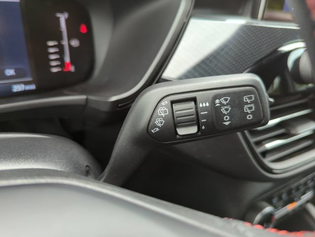 Certified 2024 Ford Escape ST-Line AWD/4WD image 36