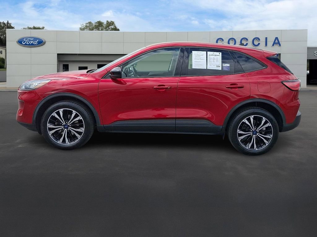 Certified 2022 Ford Escape SE w/ SE Sport Appearance Package AWD/4WD image 7