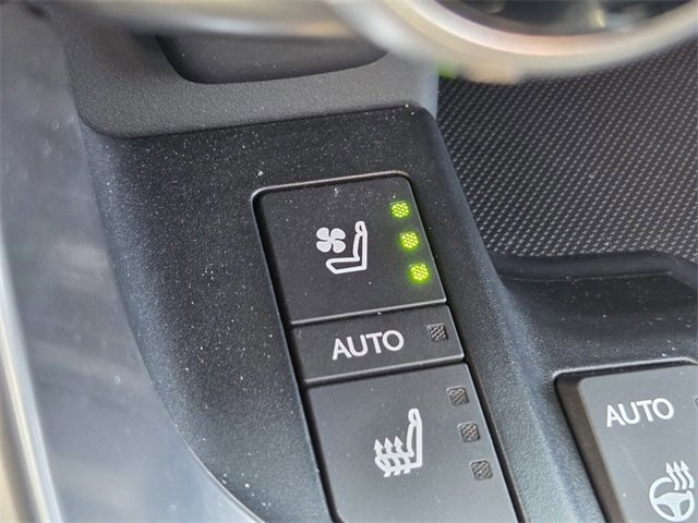 Used 2024 Lexus LX 600 4WD w/ Appearance Package image 25