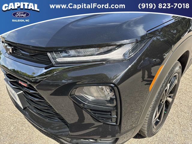 Used 2023 Chevrolet TrailBlazer RS w/ Sun and Liftgate Package image 10