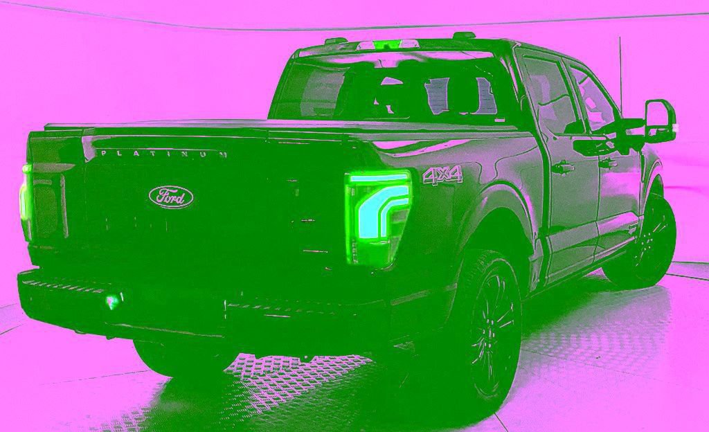 Certified 2025 Ford F150 Platinum w/ Equipment Group 702A High AWD/4WD image 3