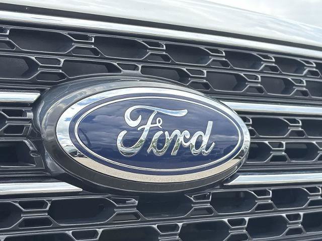 Certified 2024 Ford Explorer XLT w/ Equipment Group 202A AWD/4WD image 12