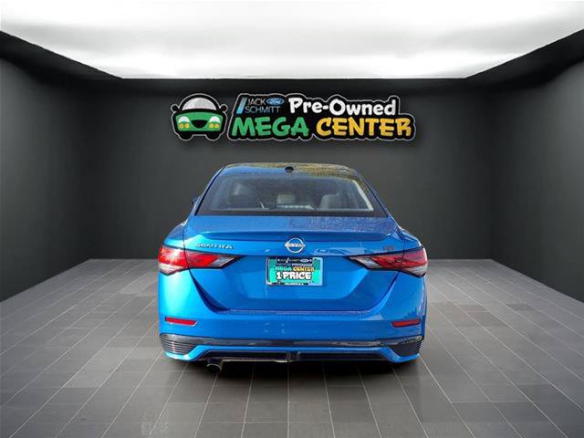 Used 2025 Nissan Sentra SR FWD image 18