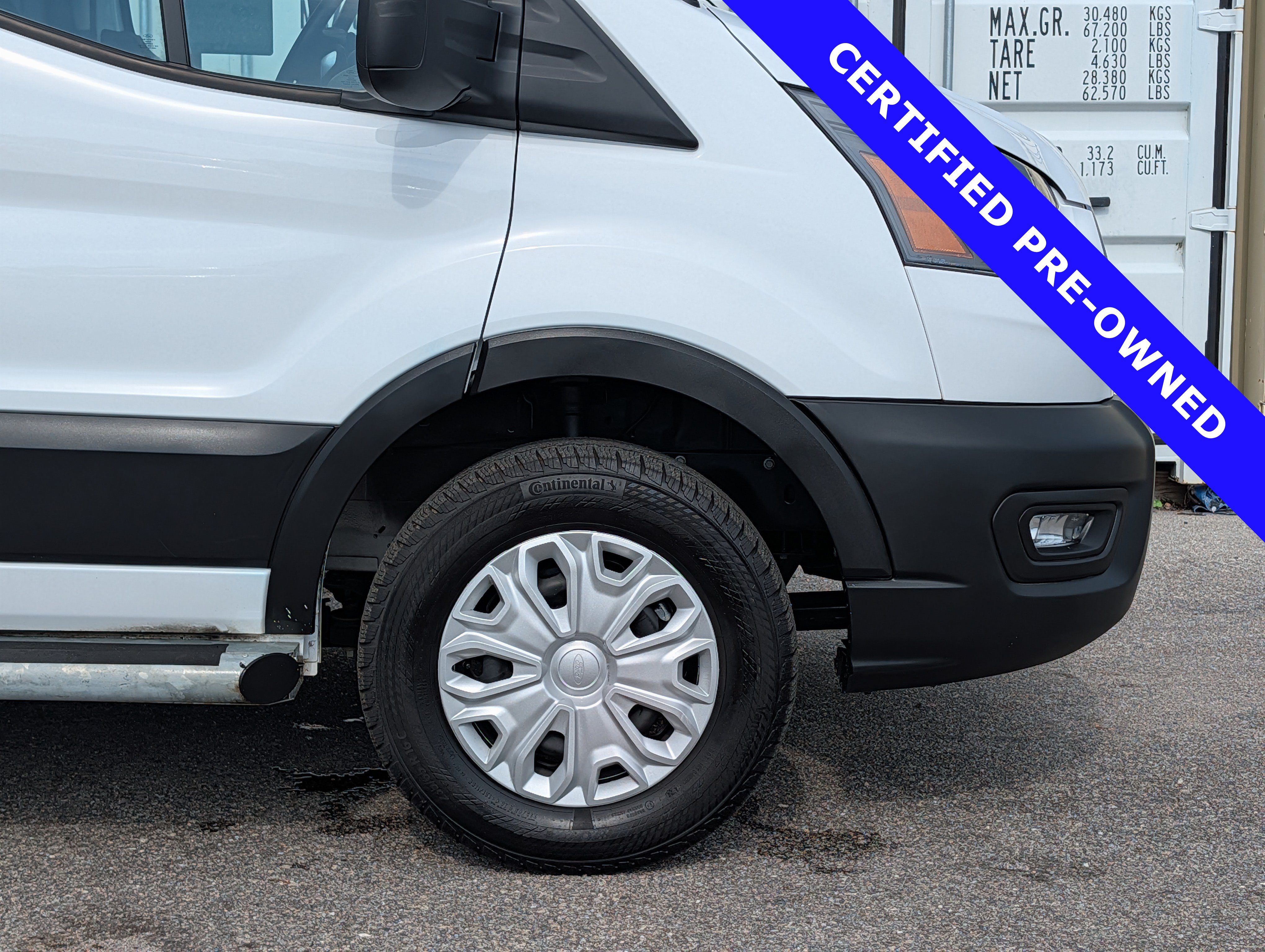 Certified 2025 Ford Transit 250 Low Roof w/ Exterior Upgrade Package RWD image 11