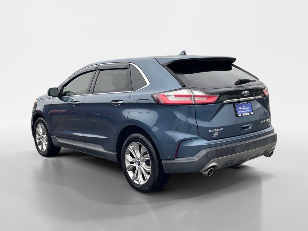 Certified 2019 Ford Edge Titanium w/ Equipment Group 301A image 3