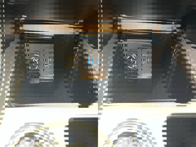 Certified 2023 Ford Explorer Platinum w/ Equipment Group 601A image 31