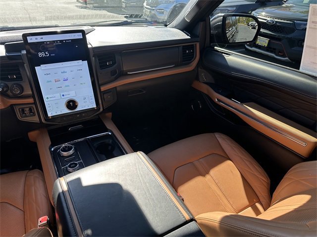 Certified 2022 Ford Expedition Max Platinum image 19