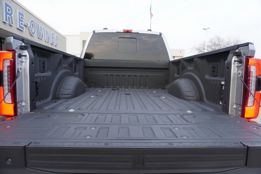 Certified 2024 Ford F250 Platinum image 32