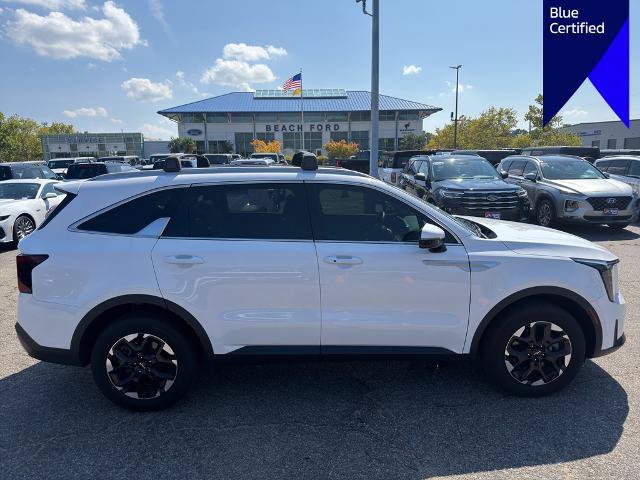 Used 2024 Kia Sorento S w/ Panoramic Sunroof Package AWD/4WD image 4