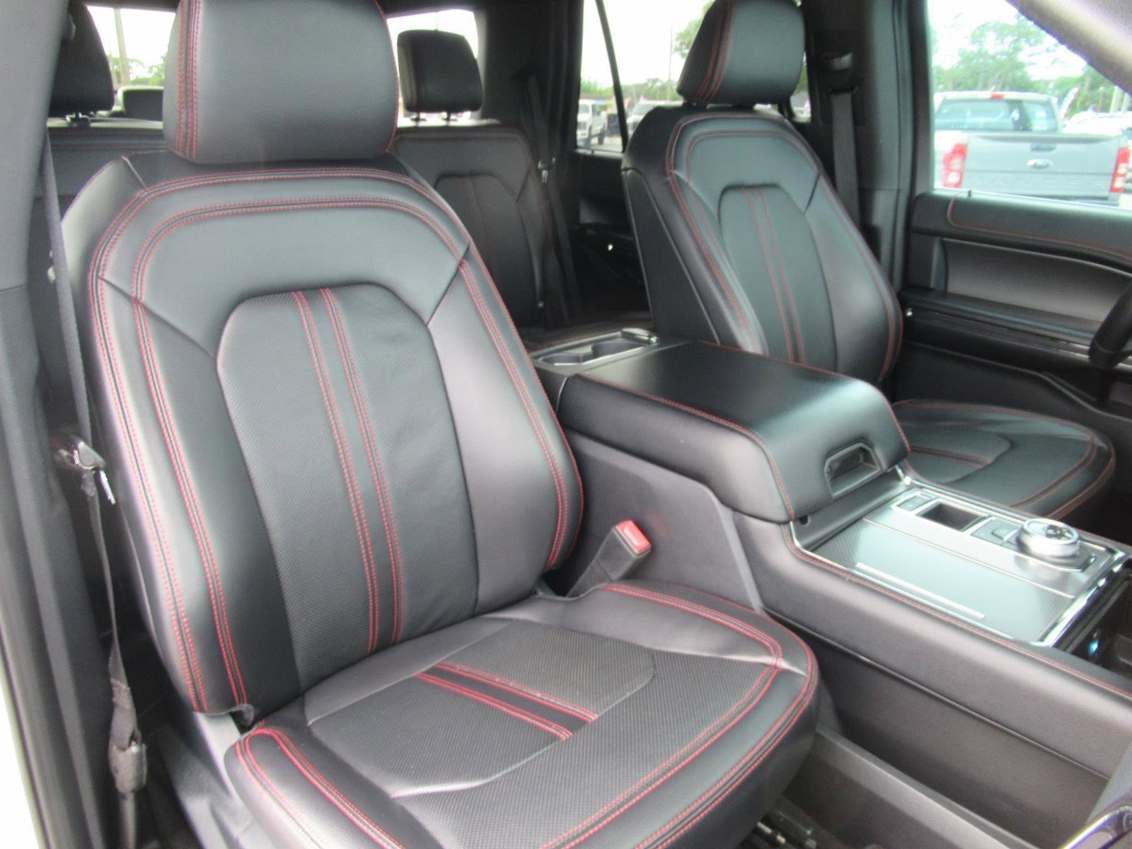 Certified 2021 Ford Expedition Limited RWD image 9