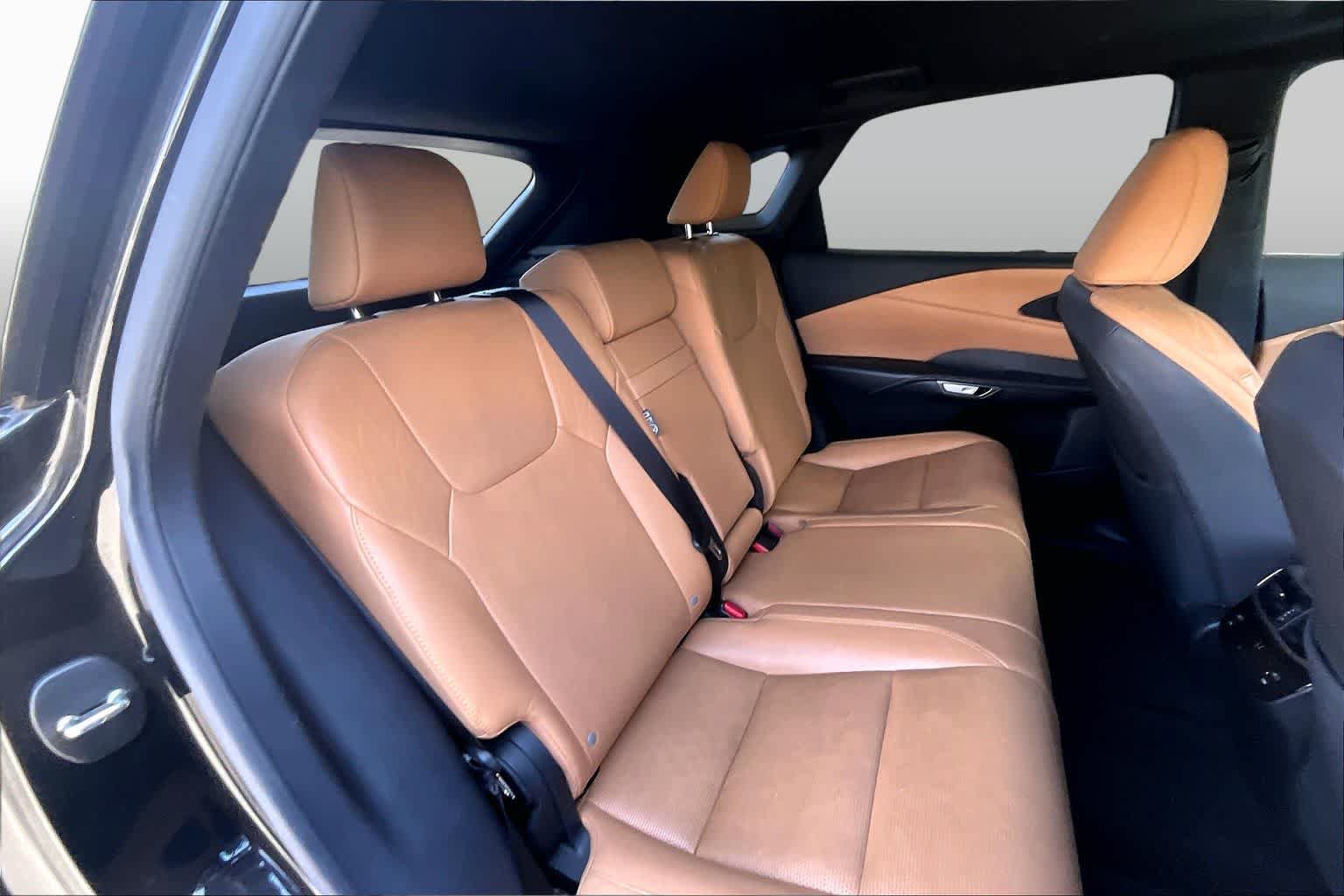 Used 2023 Lexus RX 350 Premium Plus w/ Cold Area Package FWD image 20