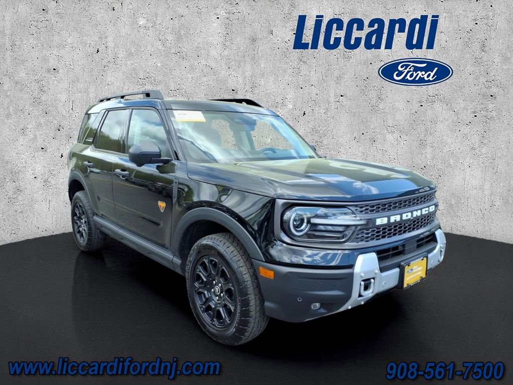 Certified 2025 Ford Bronco Sport Badlands AWD/4WD image 1