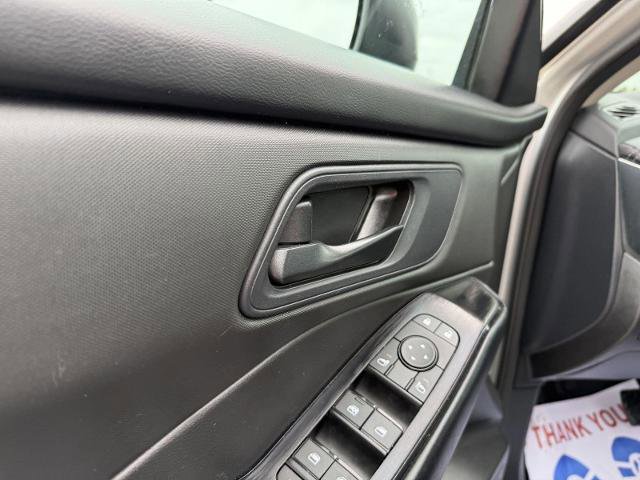 Used 2024 Nissan Rogue S AWD/4WD image 13