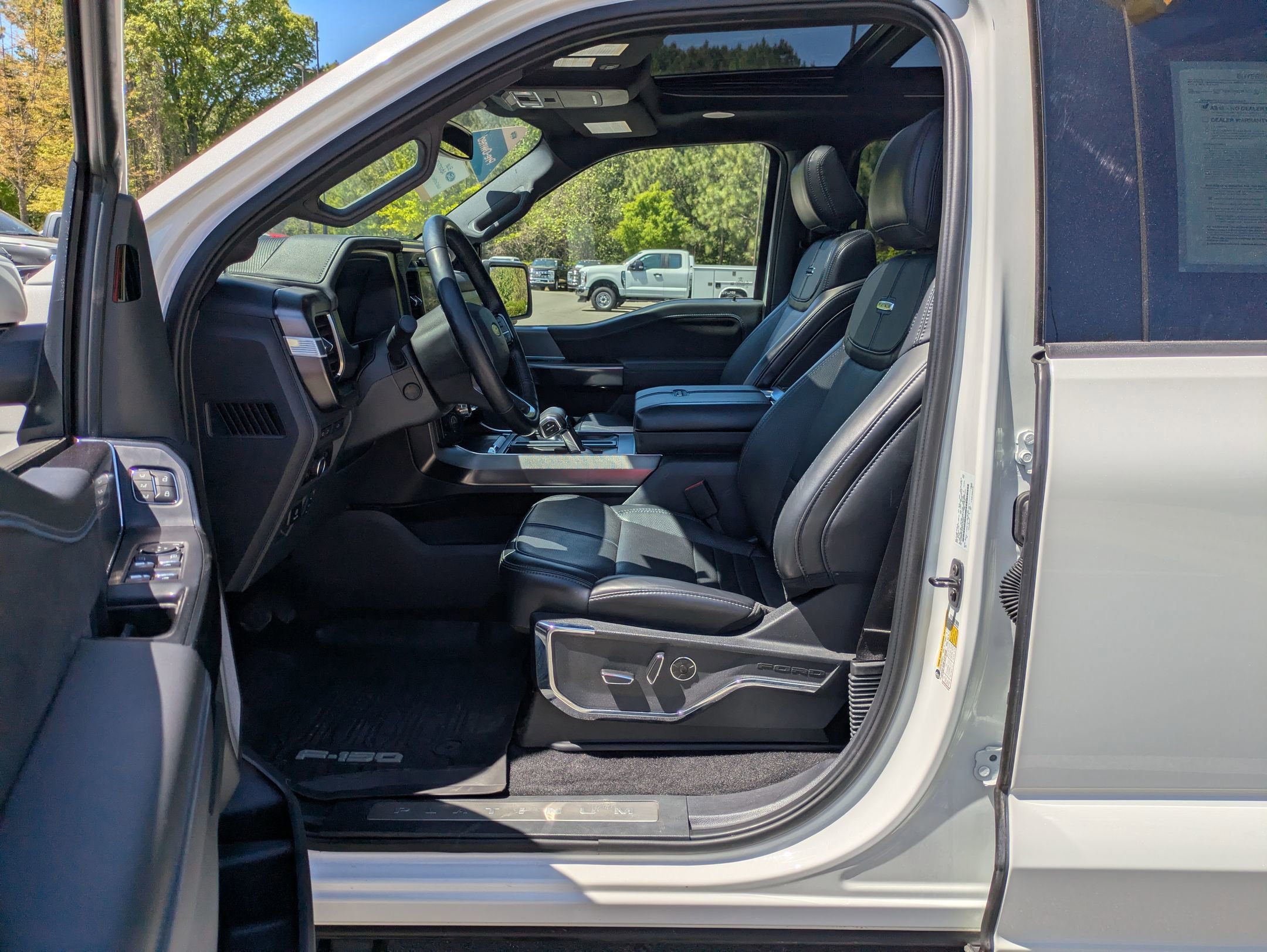 Certified 2024 Ford F150 Platinum w/ Equipment Group 702A High image 15