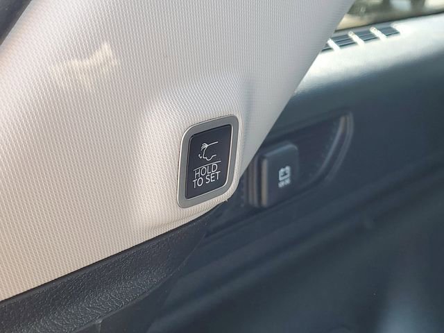 Used 2023 Jeep Grand Cherokee 4WD 4xe image 34