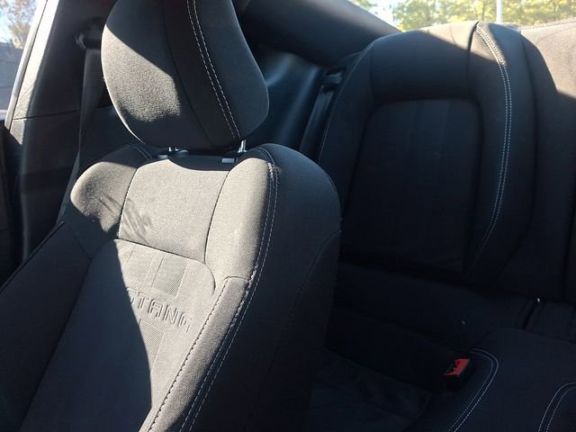 Certified 2018 Ford Mustang Coupe image 16