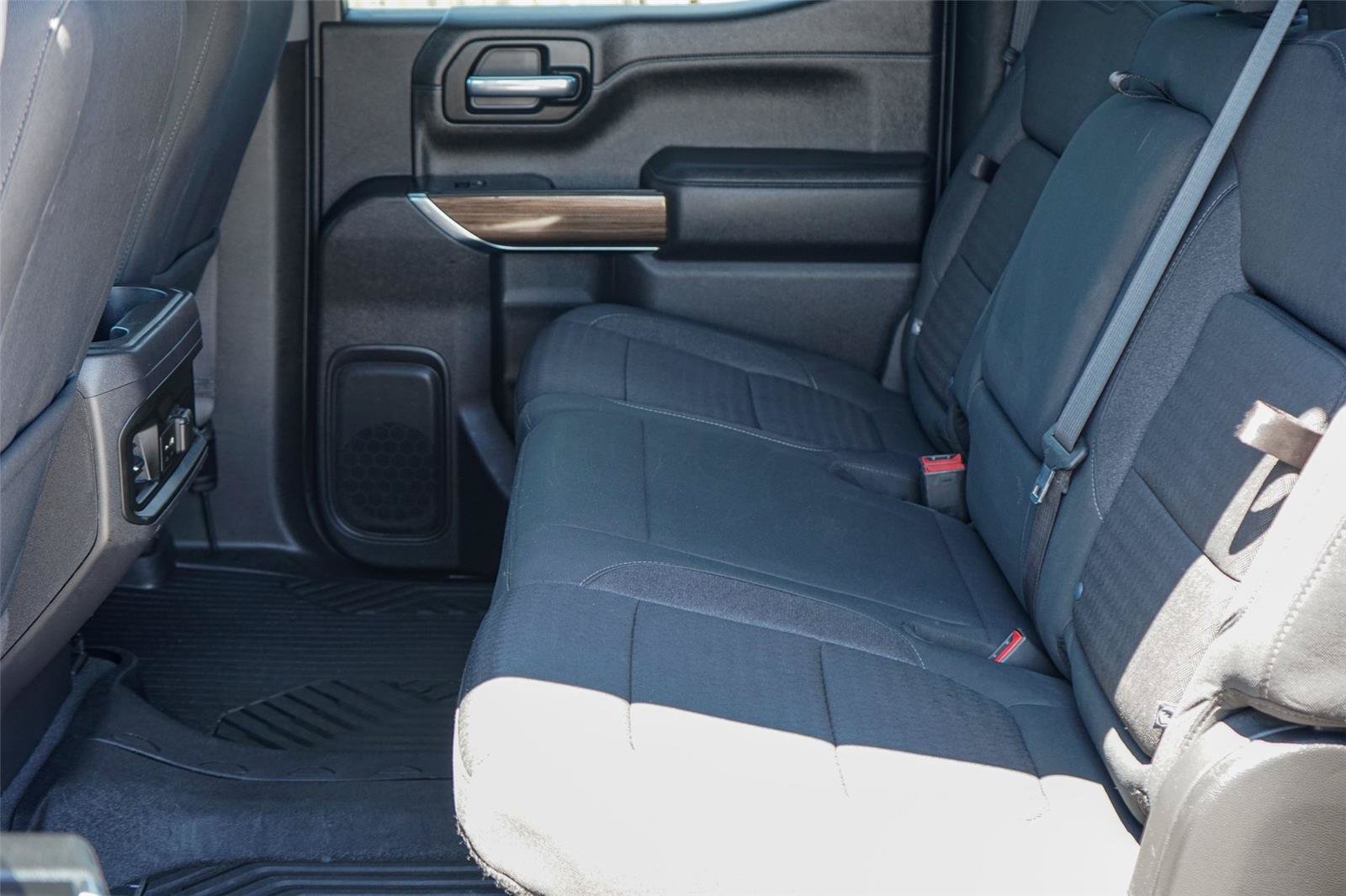 Used 2021 Chevrolet Silverado 1500 LT Trail Boss w/ Convenience Package II AWD/4WD image 22