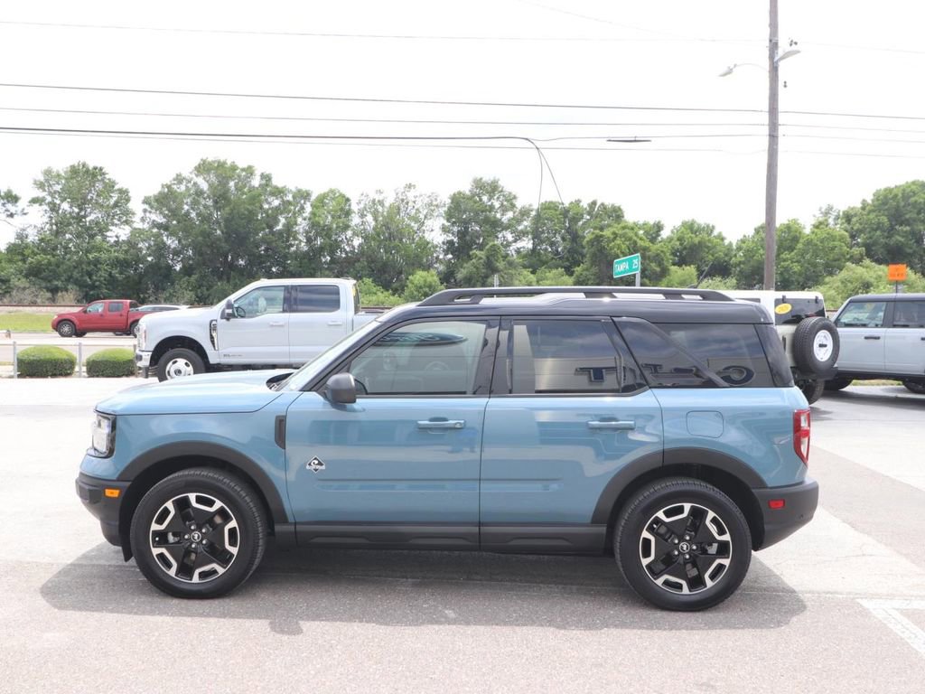 Certified 2023 Ford Bronco Sport Outer Banks AWD/4WD image 8