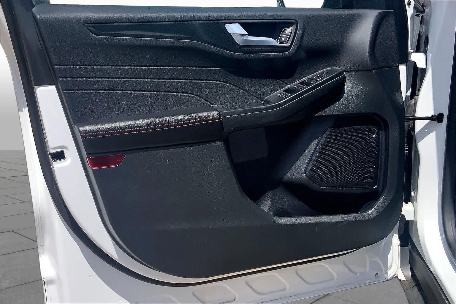 Certified 2023 Ford Escape ST-Line FWD image 22