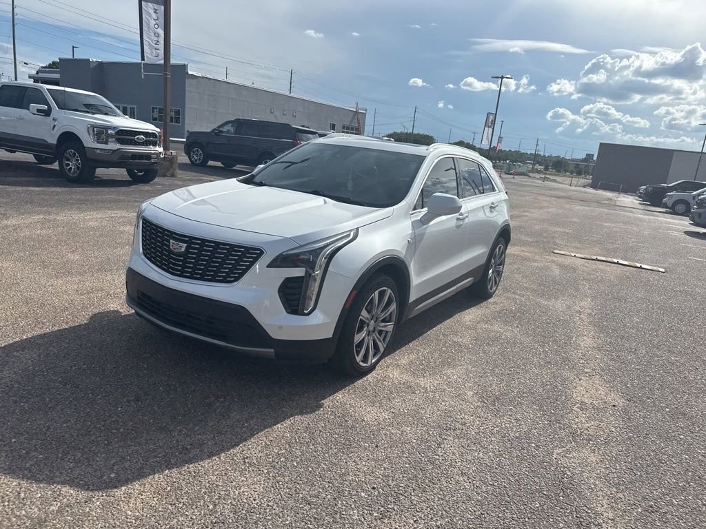 Used 2019 Cadillac XT4 Premium Luxury w/ Driver Assist Package FWD image 6