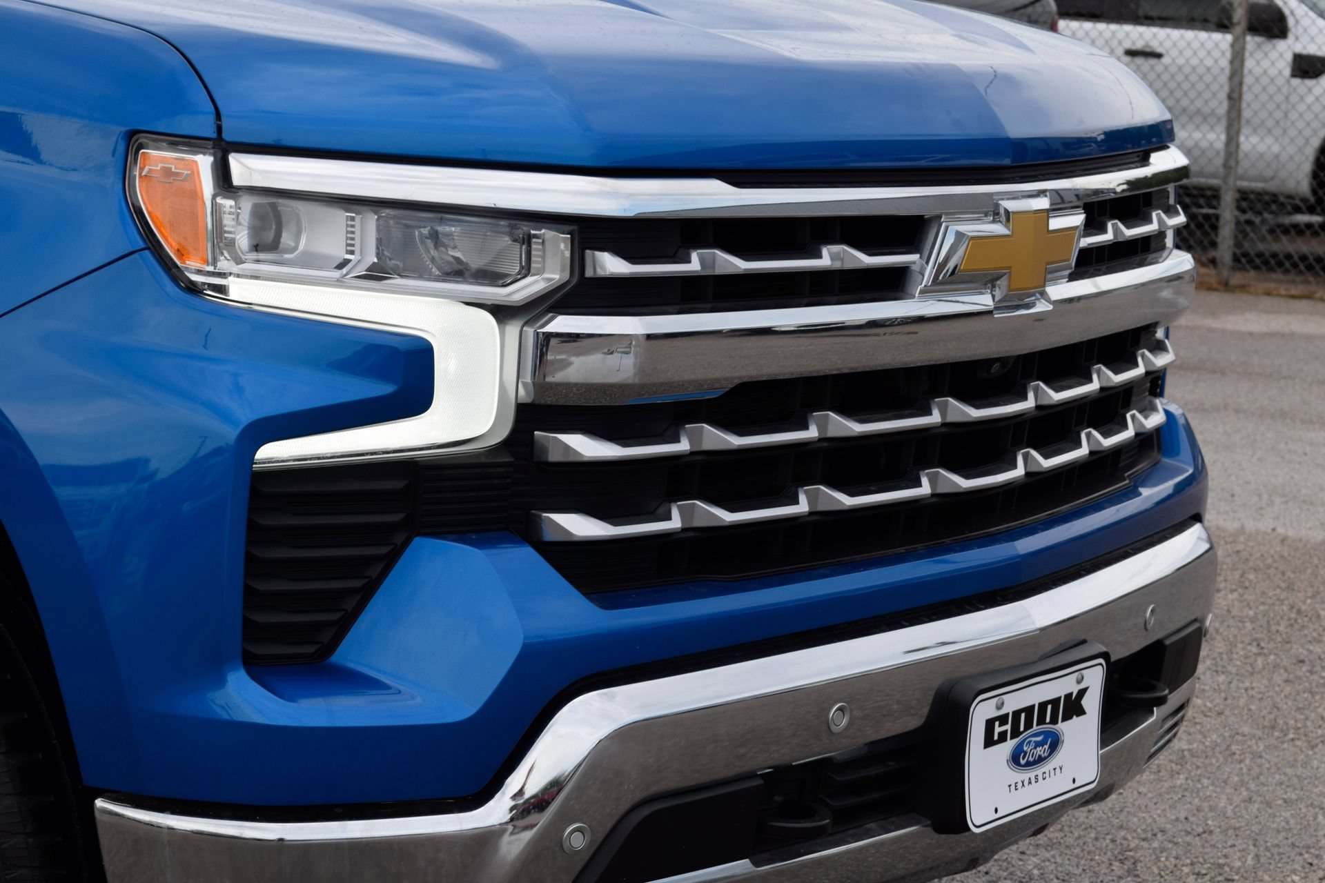 Used 2022 Chevrolet Silverado 1500 LTZ w/ LTZ Premium Package AWD/4WD image 26