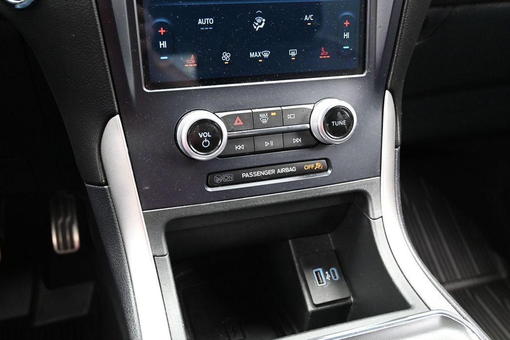 Certified 2023 Ford Edge ST-Line AWD/4WD image 41