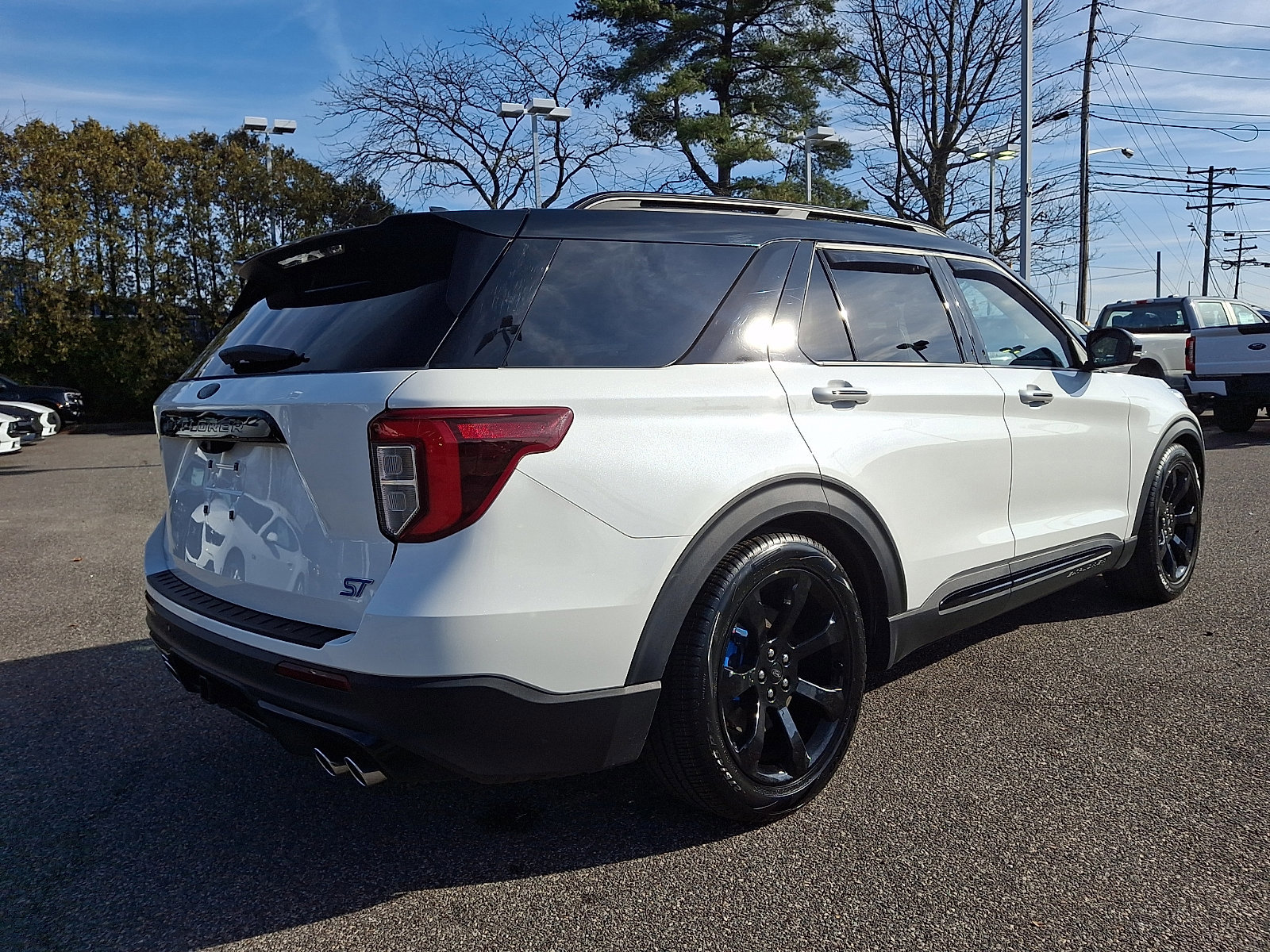 Certified 2024 Ford Explorer ST w/ Equipment Group 401A image 7