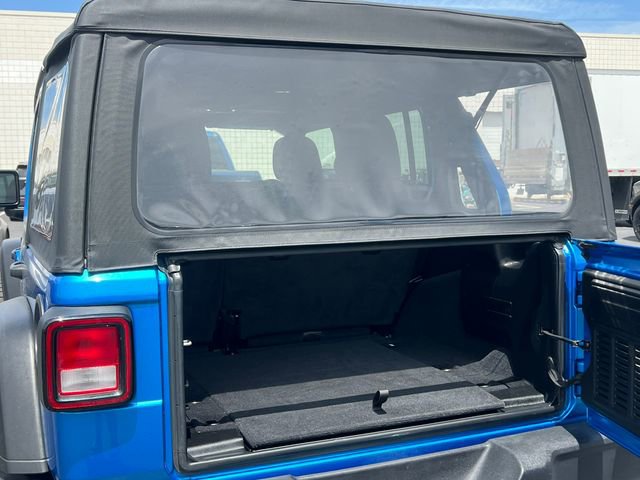 Used 2022 Jeep Wrangler Unlimited Sport AWD/4WD image 34