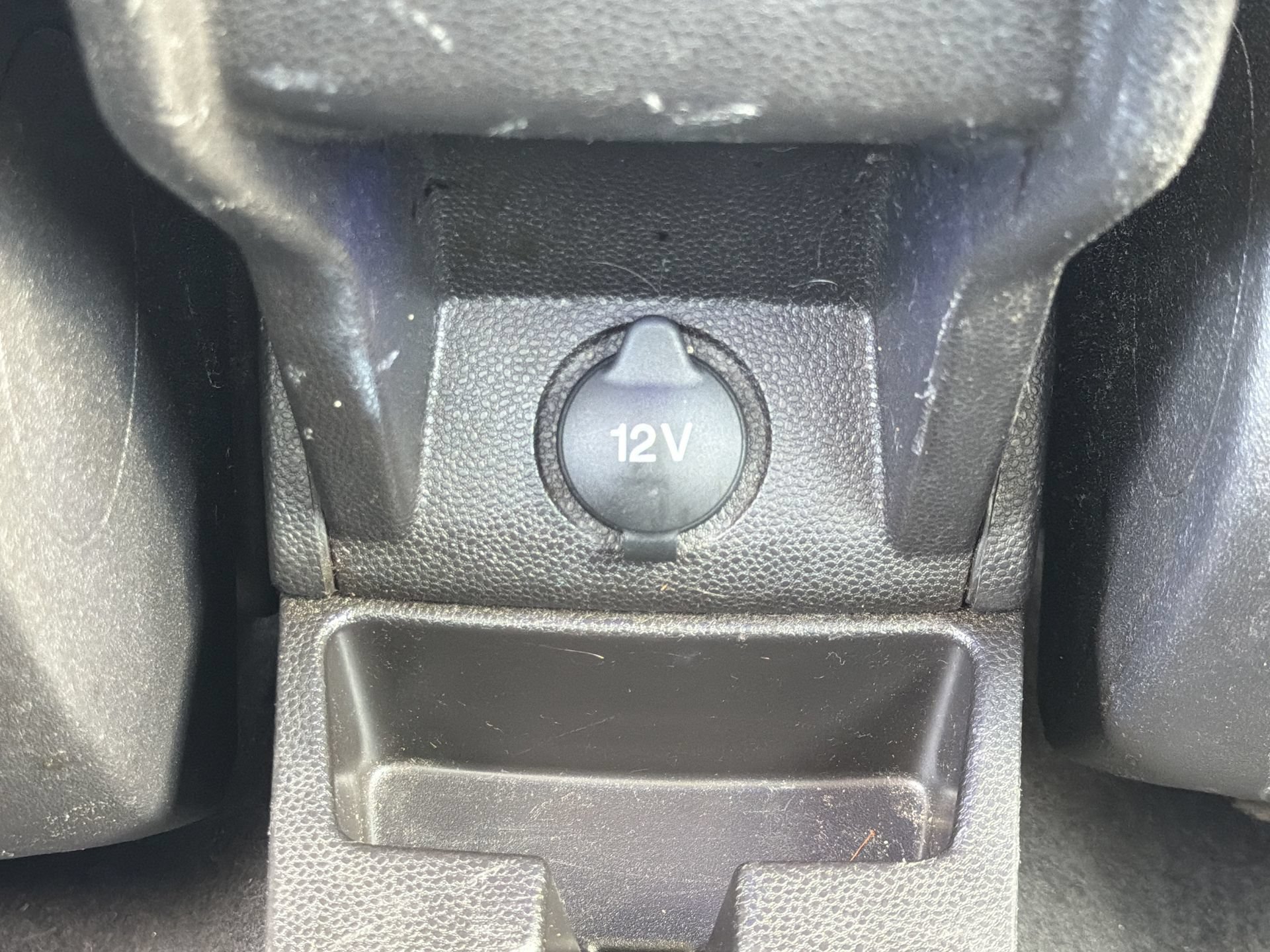 Certified 2018 Ford Fiesta SE FWD image 19