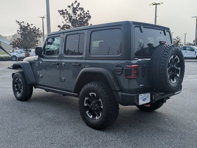 Used 2024 Jeep Wrangler Unlimited Rubicon w/ Technology Group AWD/4WD image 6