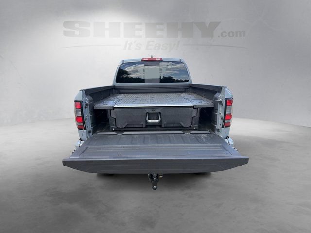 Used 2025 Nissan Frontier PRO-4X AWD/4WD image 24
