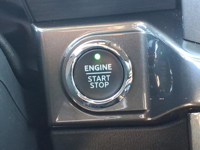 Certified 2022 Ford F150 XLT w/ Equipment Group 302A High image 15