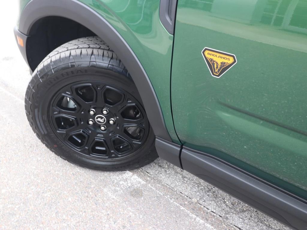 Certified 2025 Ford Bronco Sport Badlands AWD/4WD image 9
