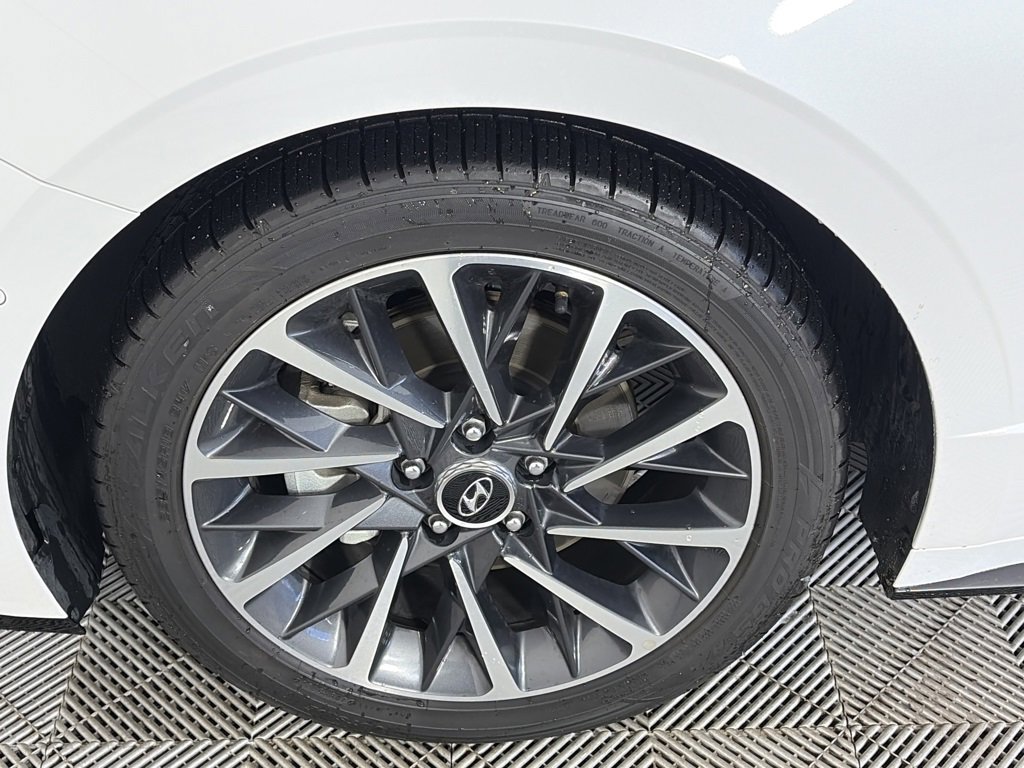 Used 2022 Hyundai Sonata Limited w/ Cargo Package image 8