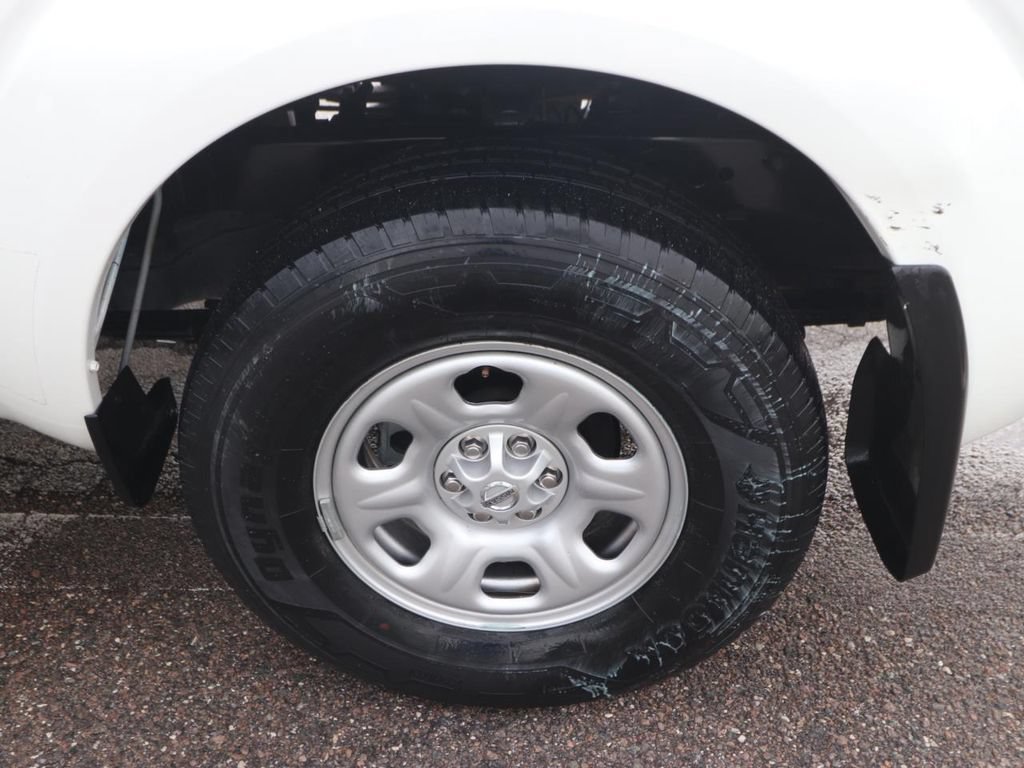 Used 2021 Nissan Frontier S RWD image 14