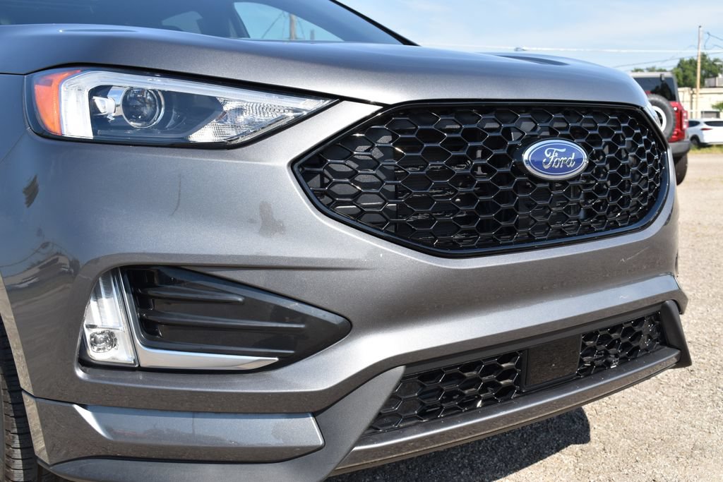 Certified 2024 Ford Edge ST-Line AWD/4WD image 6