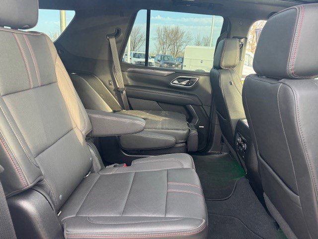 Used 2022 Chevrolet Tahoe RST w/ Luxury Package image 36