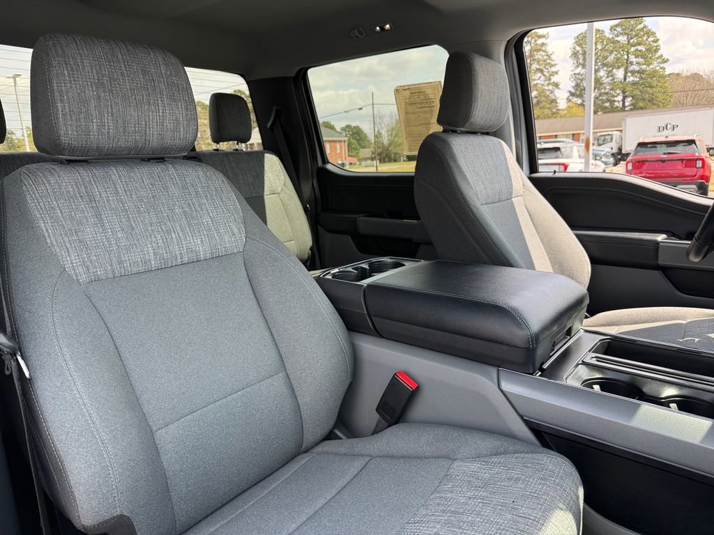 Certified 2022 Ford F150 XLT w/ Equipment Group 302A High image 25