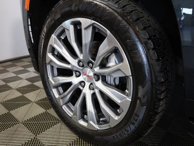 Used 2021 GMC Yukon Denali w/ LPO, Illumination Package image 39