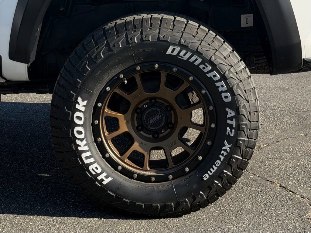 Used 2017 Toyota Tacoma TRD Off-Road w/ Tow Package image 13