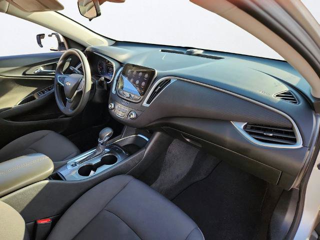 Used 2022 Chevrolet Malibu LT FWD image 21