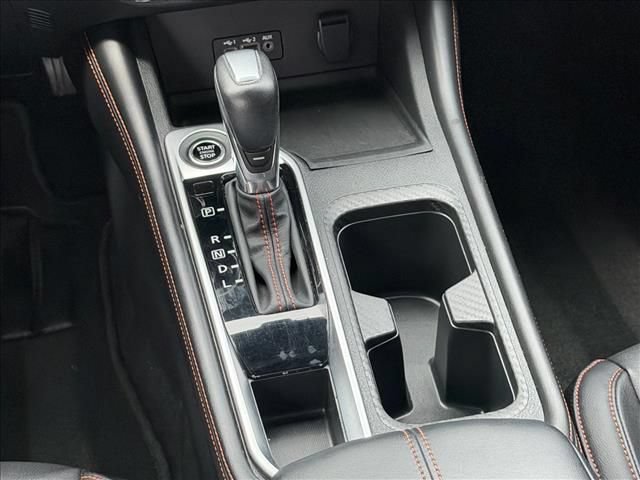 Used 2023 Nissan Sentra SR w/ SR Premium Package FWD image 13