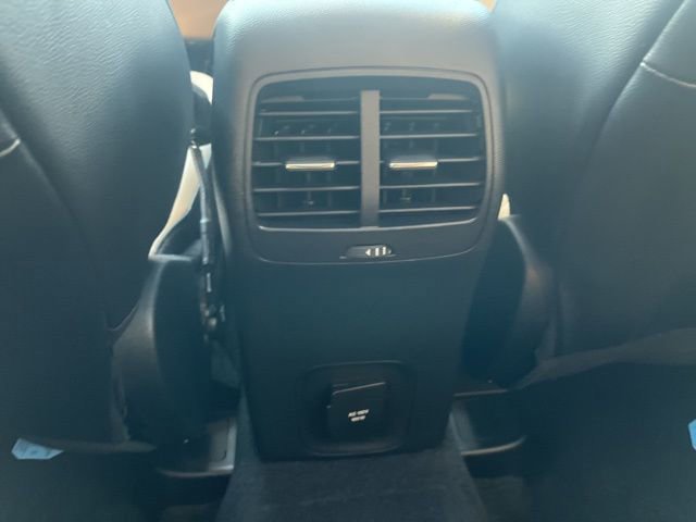 Certified 2020 Ford Escape Titanium w/ Titanium Premium Package 2.0 image 17