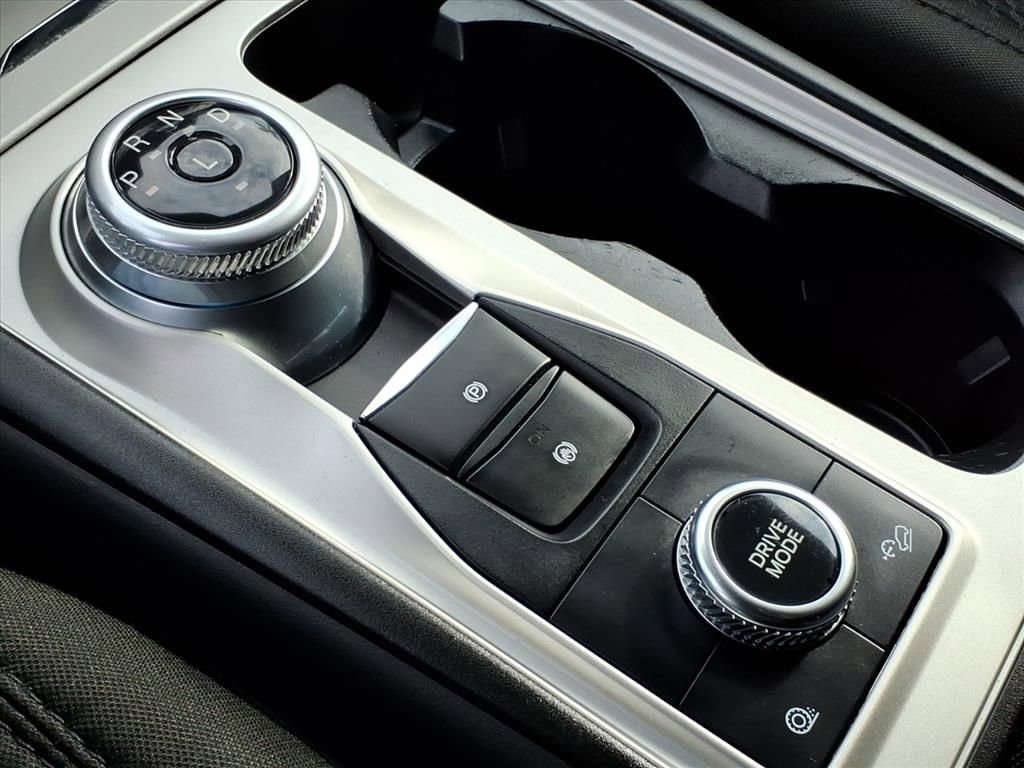 Certified 2022 Ford Explorer XLT w/ Class IV Trailer Tow Package image 21