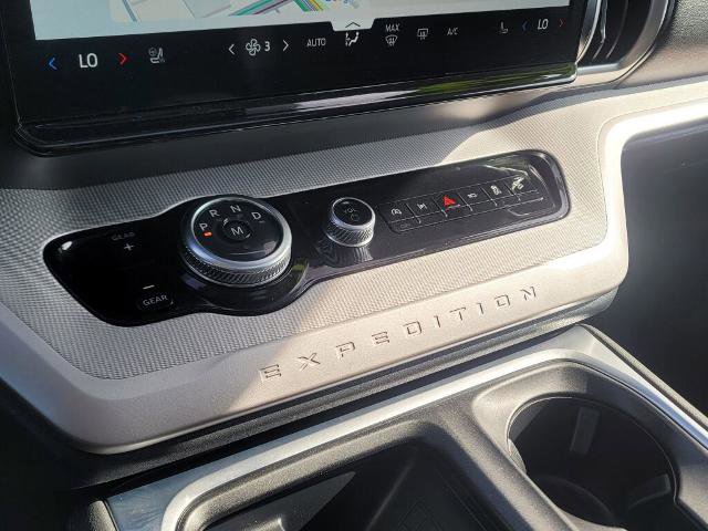 Certified 2025 Ford Expedition Max Active AWD/4WD image 28